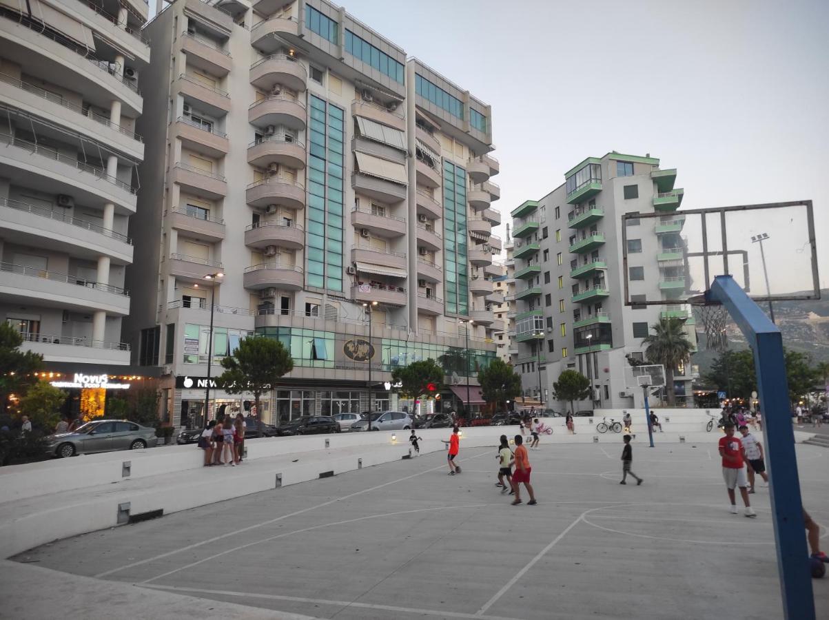 Coastal Retreat - Beach Apartment Vlorë Екстериор снимка