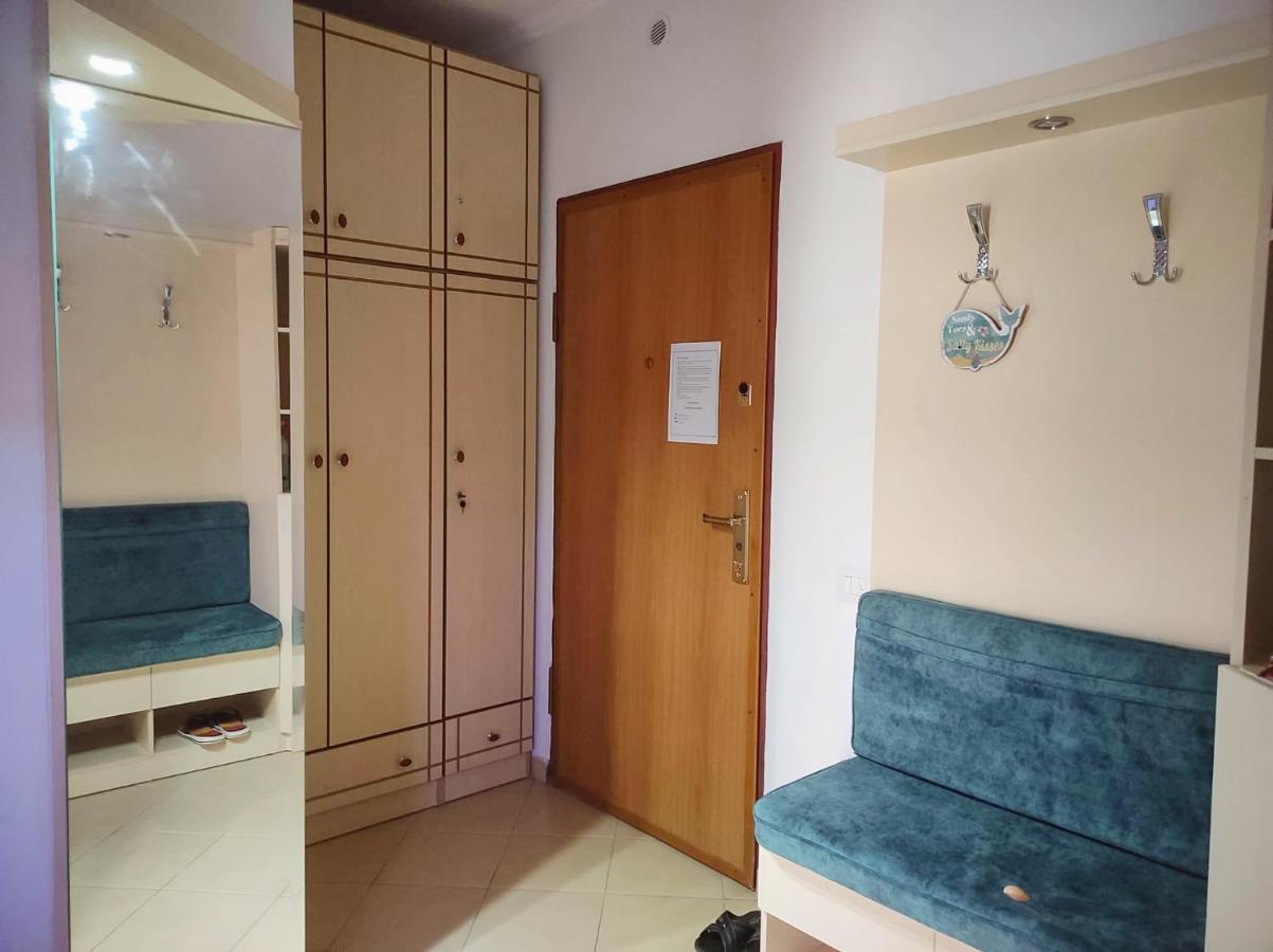 Coastal Retreat - Beach Apartment Vlorë Екстериор снимка